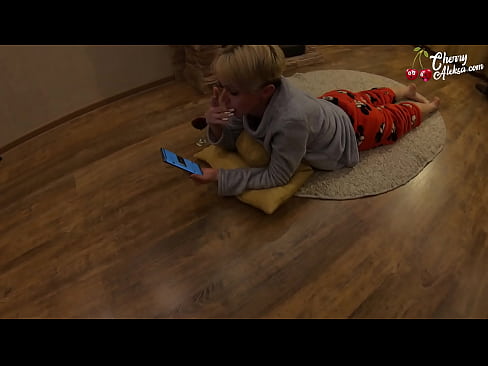 ❤️ Gekke blonde sûgje Enorme lul dy't derop sûgje en stuiterje - Anale seks ❌ Porno op fy.kassavrn.ru ❌❤