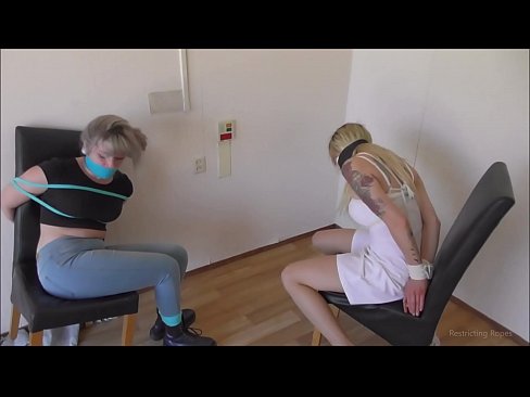 ❤️ Ferslave / fêstbûn en gagged / famke yn need ❌ Porno op fy.kassavrn.ru ❌❤